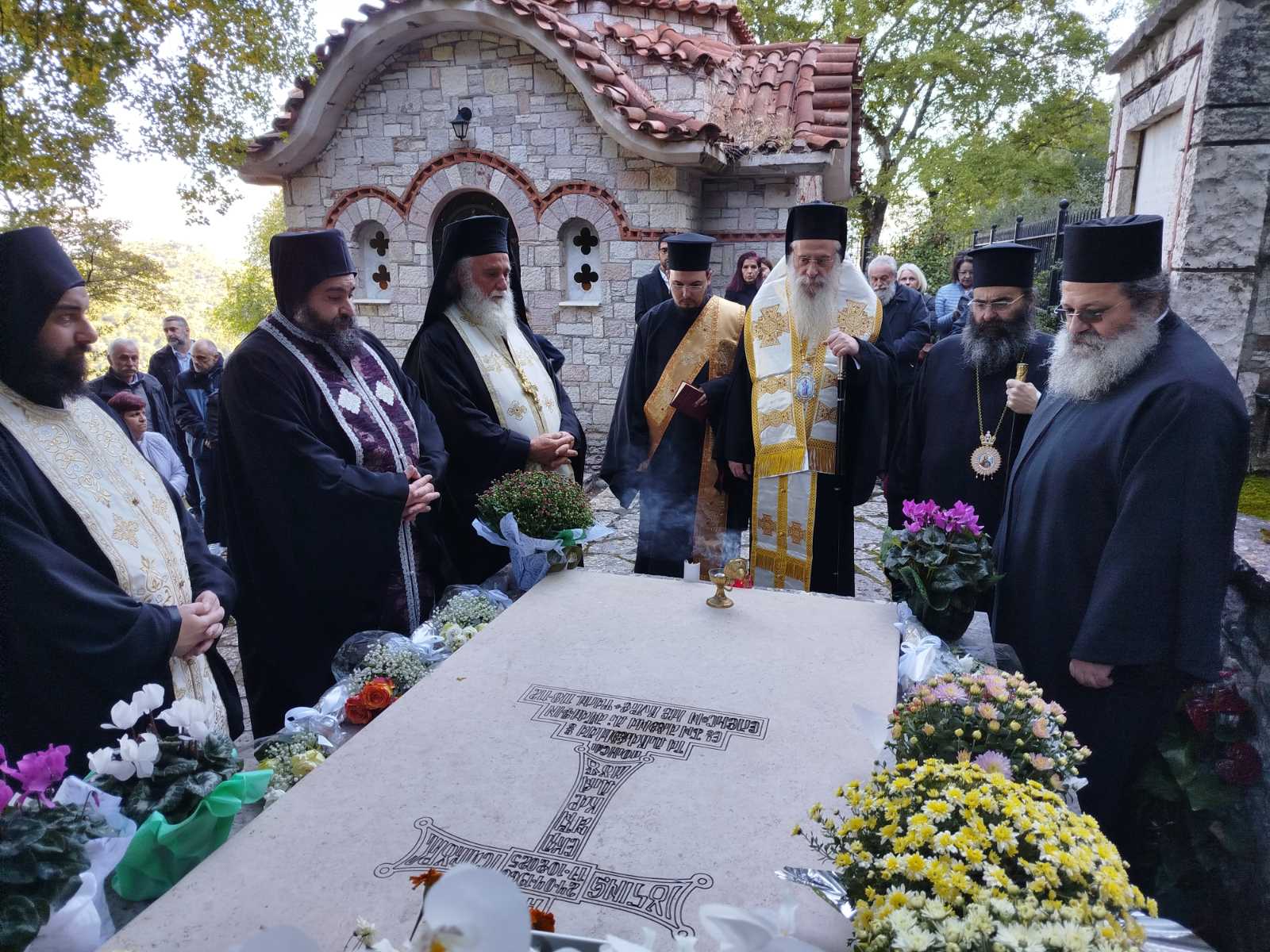 Το ετήσιο μνημόσυνο του μακαριστού Αρχιμανδρίτου Ιουστίνου Τσαγκούρη στην Ιερά Μονή Αγίου Νικολάου Βαρσών