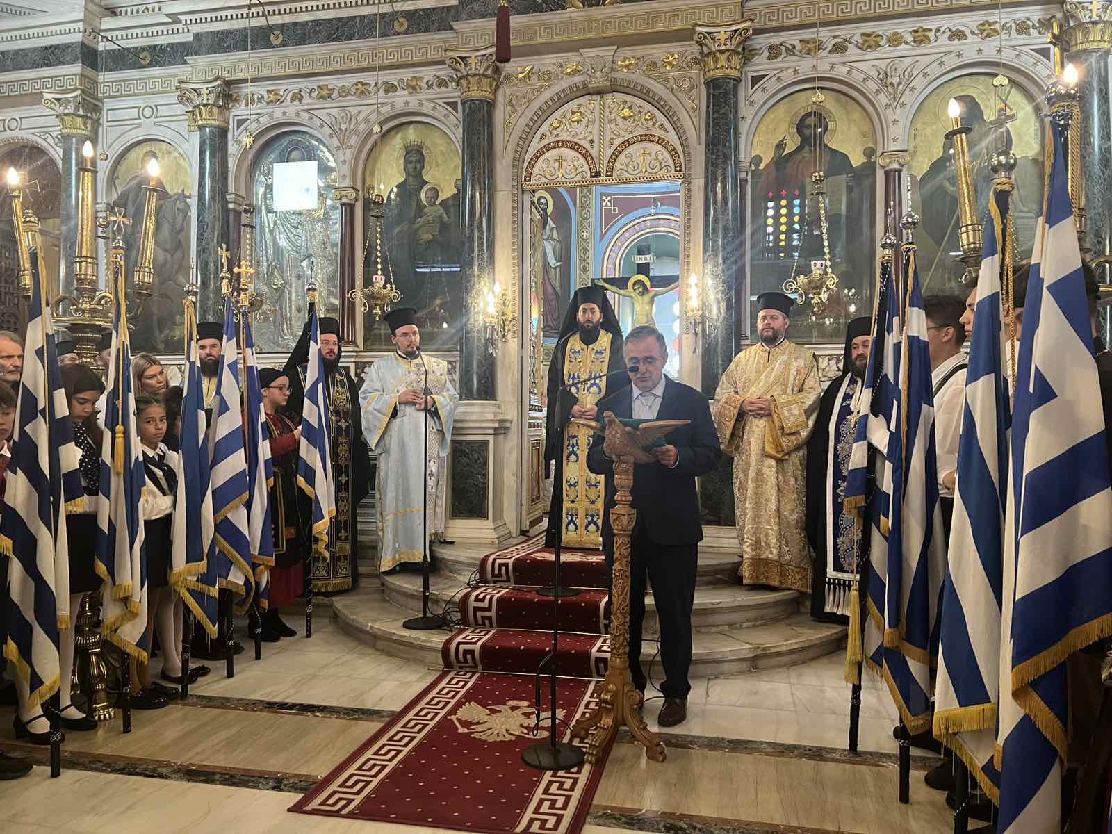 Με λαμπρότητα τιμήθηκε η εθνική επέτειος της 28ης Οκτωβρίου 1940 στην Τρίπολη και το Λεωνίδιο